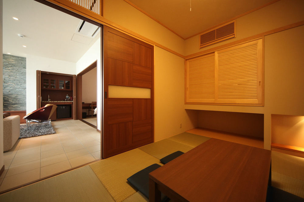 Amane Resort Seikai Beppu Zewnętrze zdjęcie A traditional Japanese room with a shoji