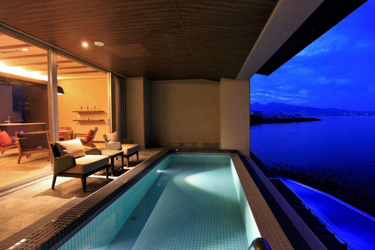 Amane Resort Seikai Beppu Zewnętrze zdjęcie A private pool at a hotel